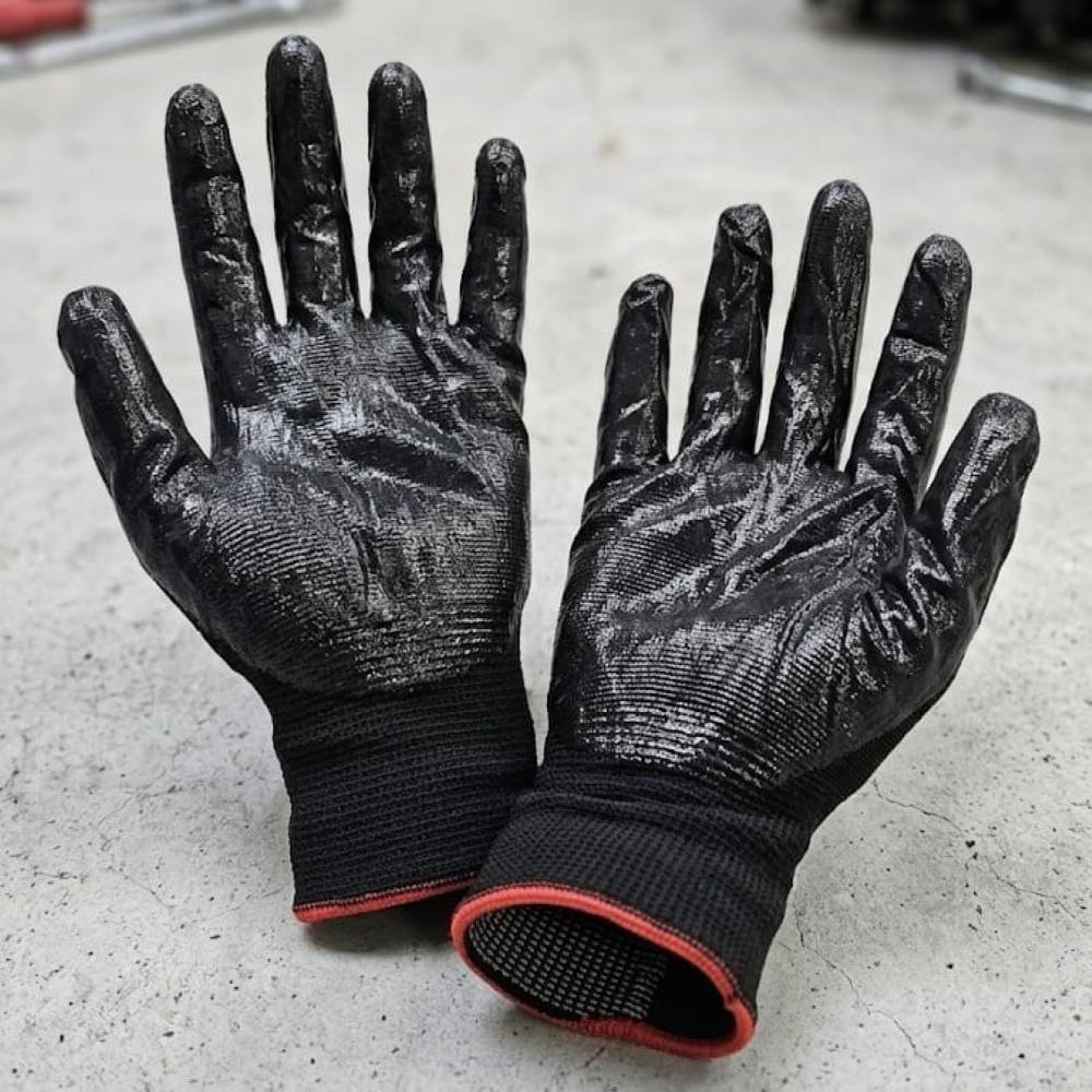 Nitrile Coated Gloves - Cut Resistant Full Finger Design | White/grey Rubber Cuff, Cotton Lining For Enhanced Grip, Ideal For Sharp Item Handling