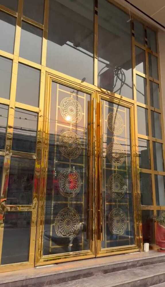 Stainless Steel PVD Gold Coated Gate