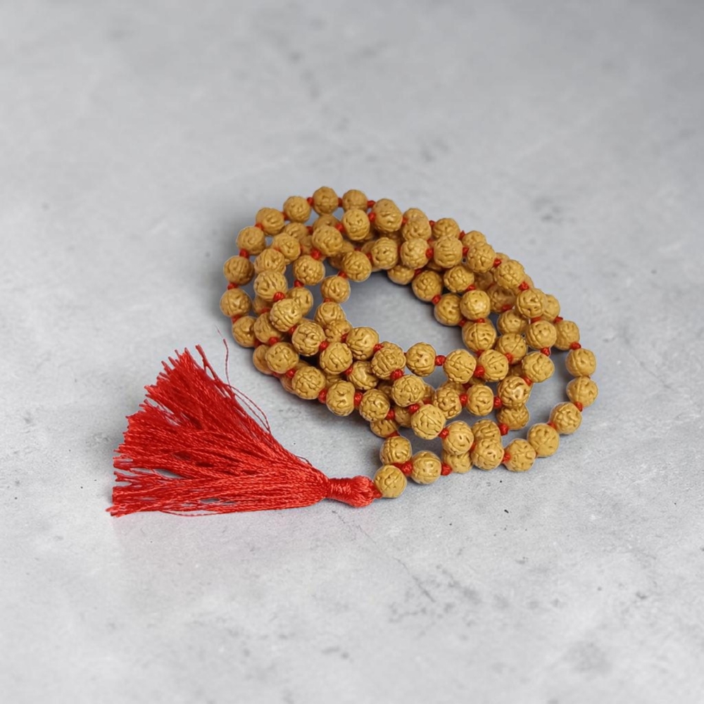 WHITE CHIKNI SEMI PATHRI RUDRAKSHA MALA 8 MM