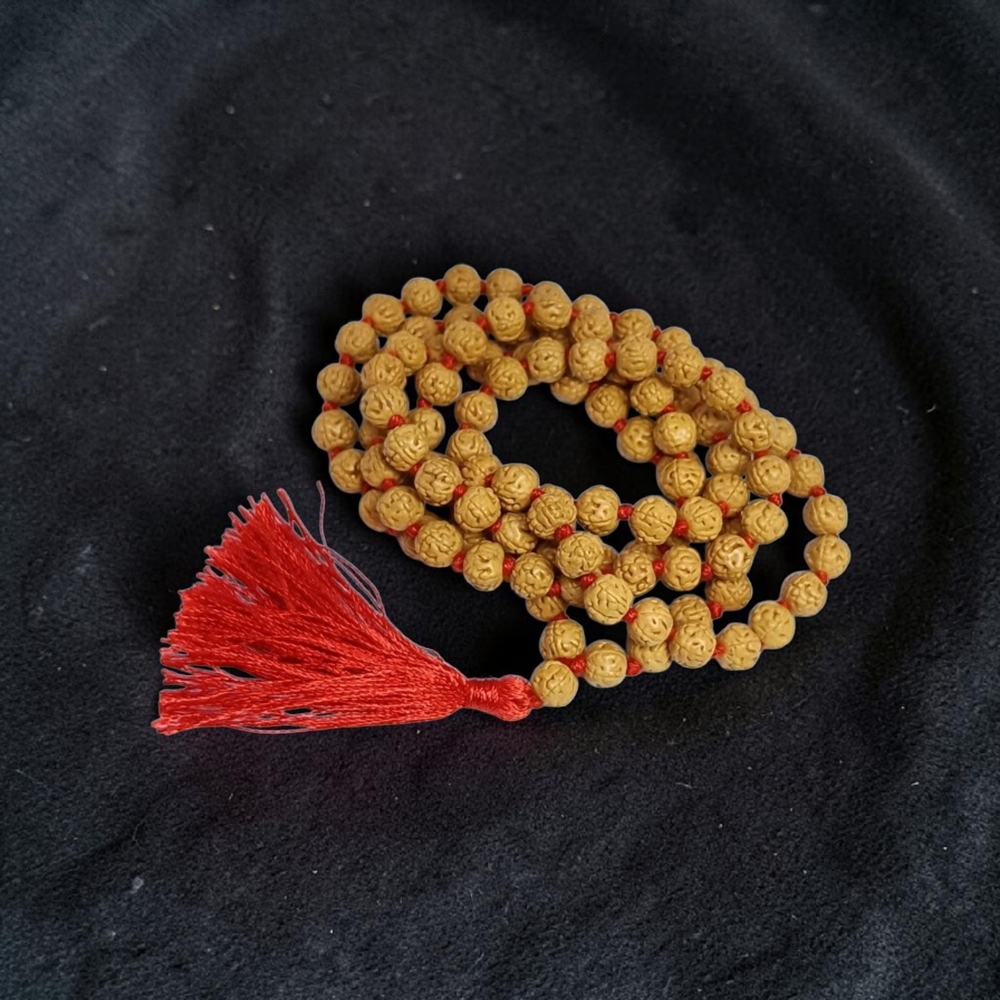 WHITE CHIKNI SEMI PATHRI RUDRAKSHA MALA 8 MM