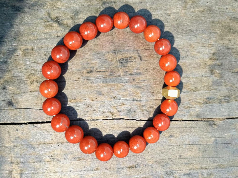 RED JASPER BRACELET WITH BRASS BEADS