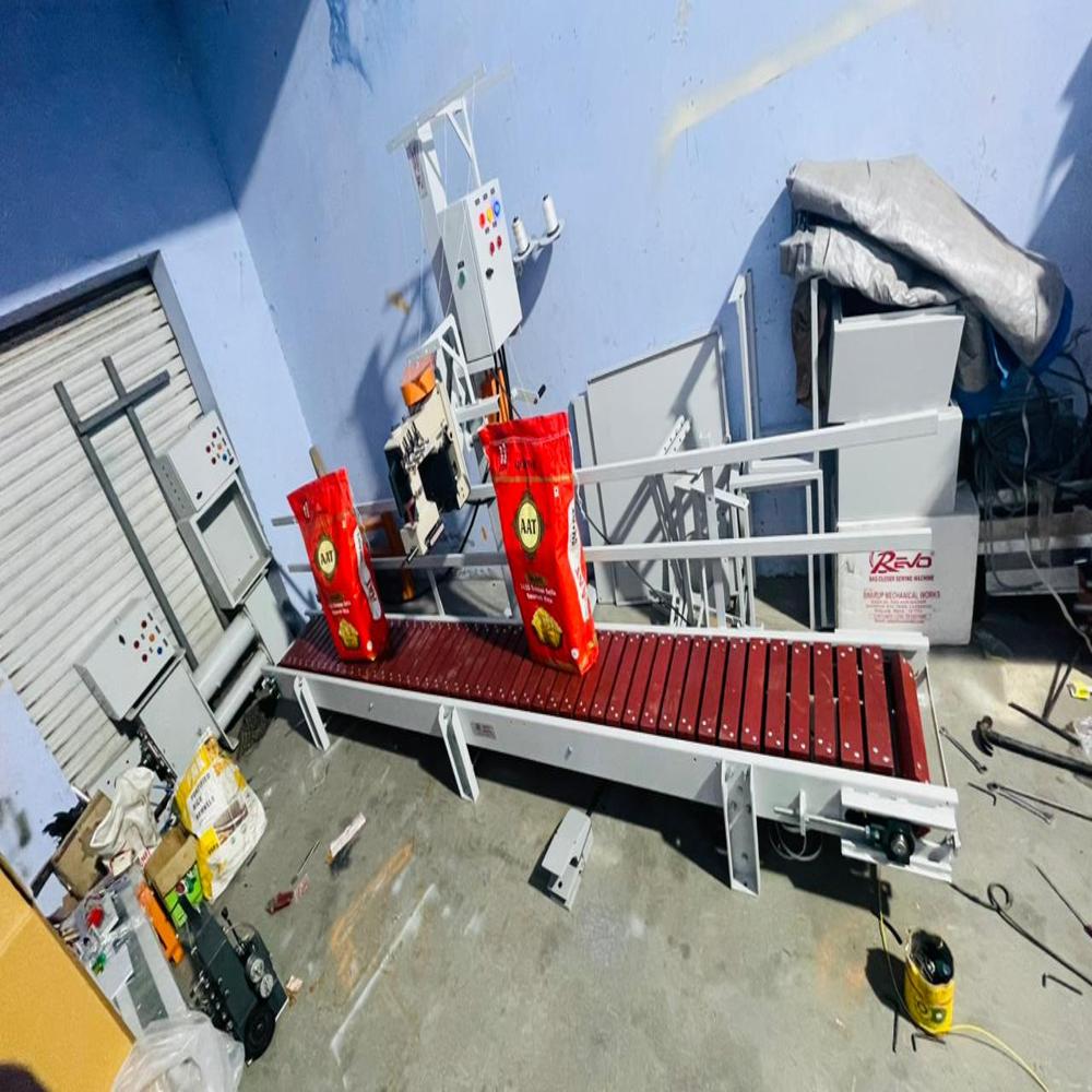 Bag Closing Machine With Belt Conveyor