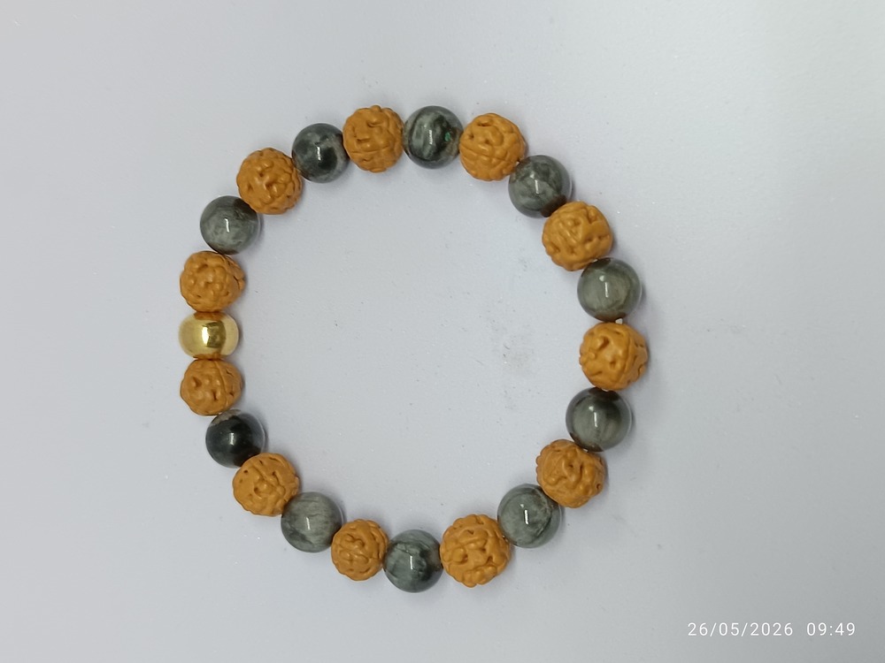 CATS EYE & RUDRAKSHA BRACELET 8 MM