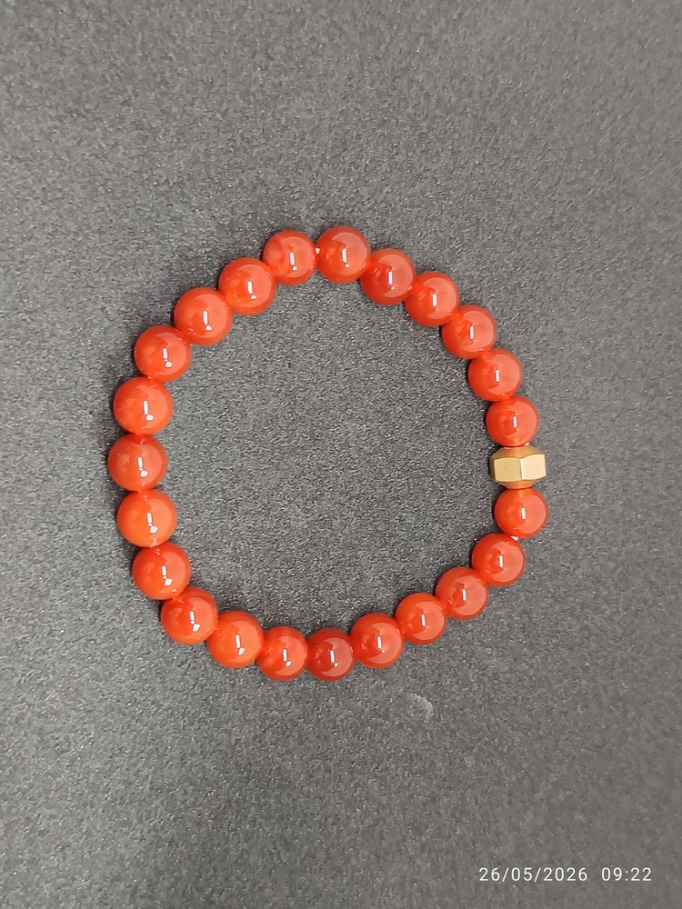 CARNELIAN BRACELET WITH BRASS BEADS