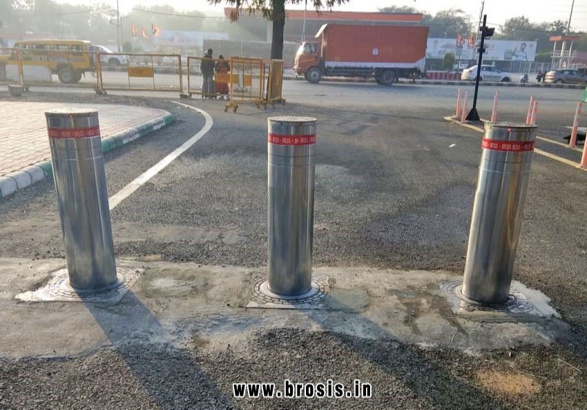 Force B8 K8 Crash Rated Bollards