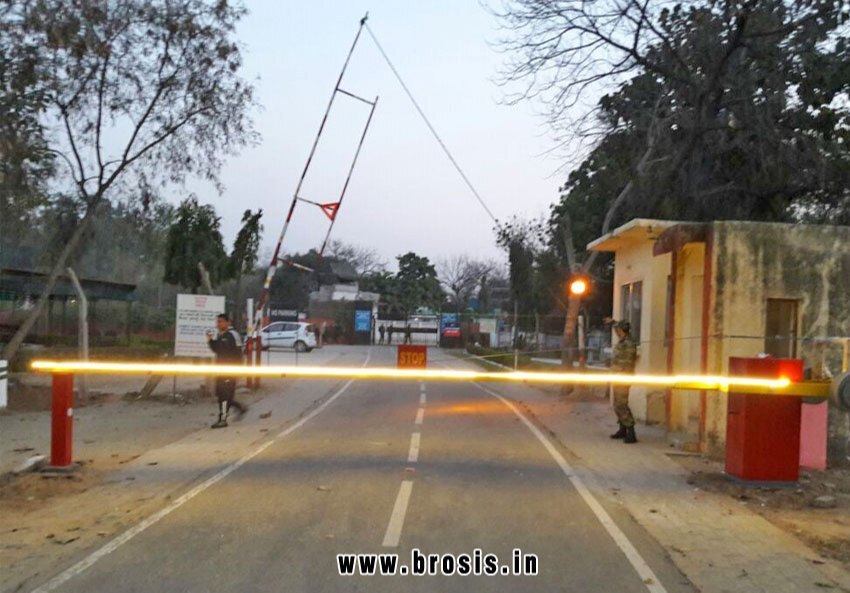 Vajra B12 Drop Arm Barrier