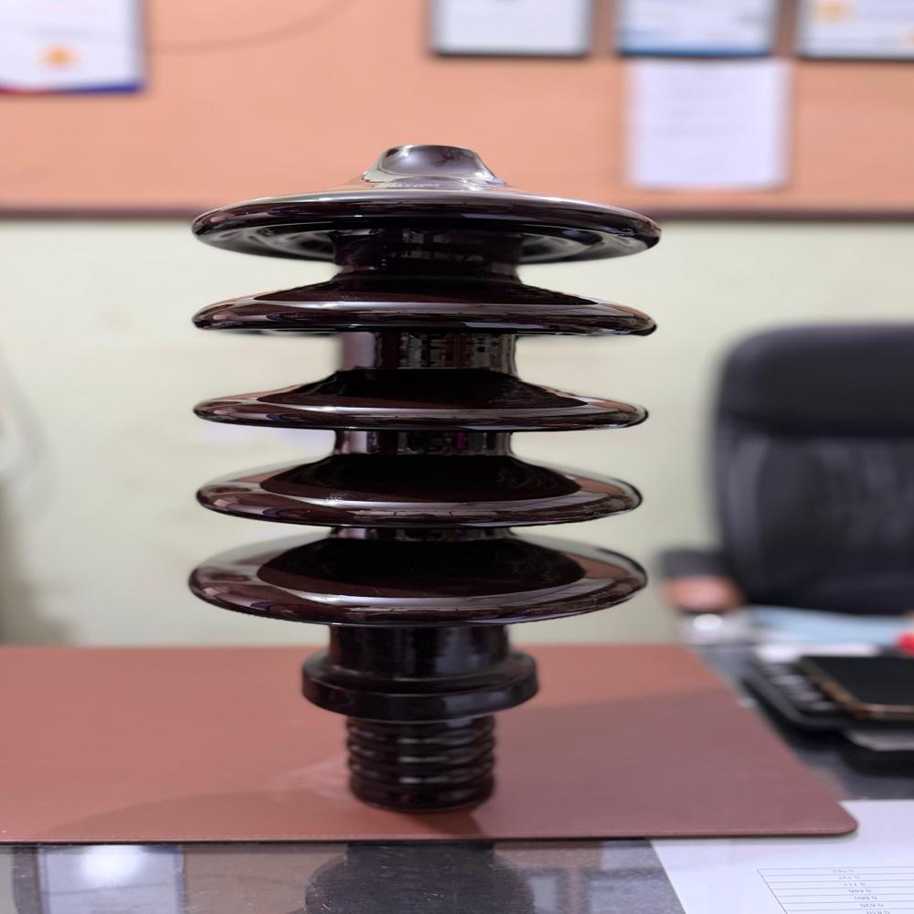 36KV/250AMPS PORCELAIN BUSHING IS 8603 5 DISH