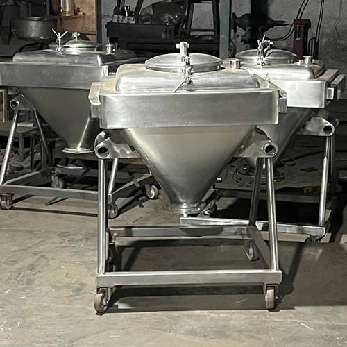 Intermediate Bulk Collector And Bin