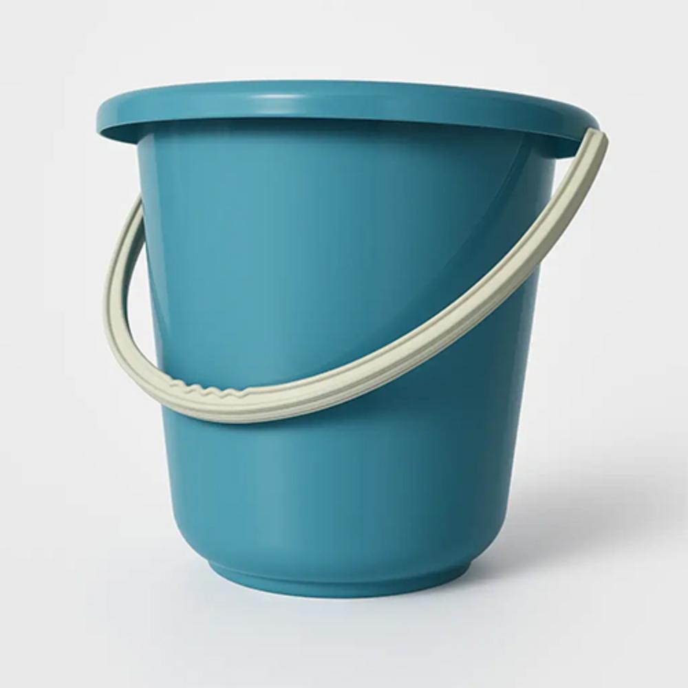 Plastic Bucket - Color: Green