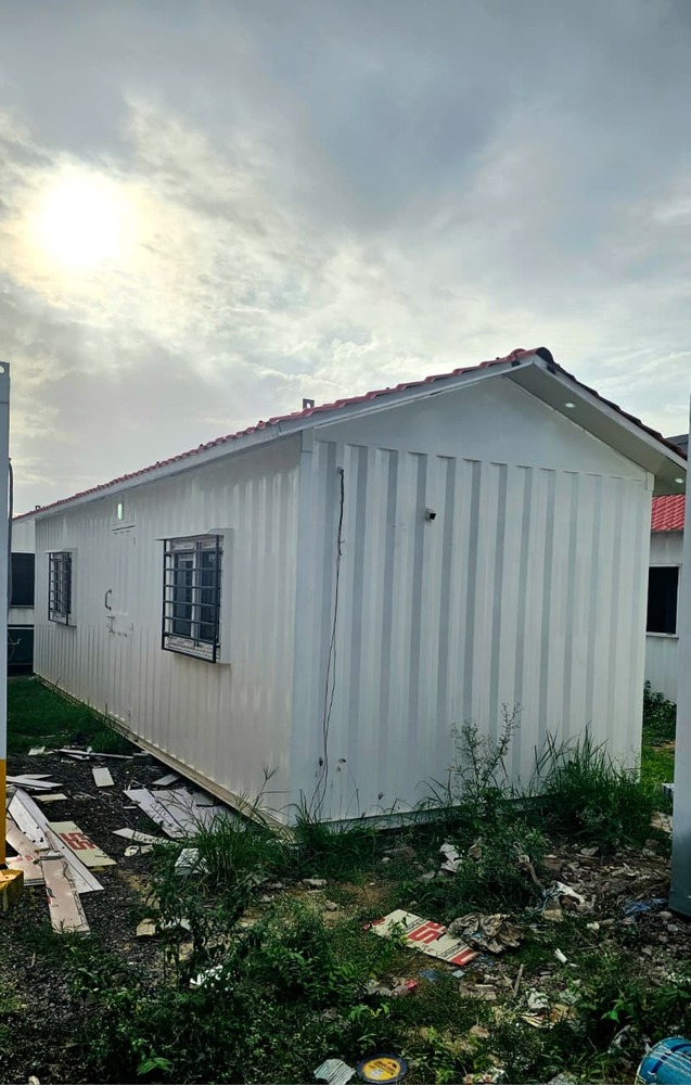 30x10 home cabin