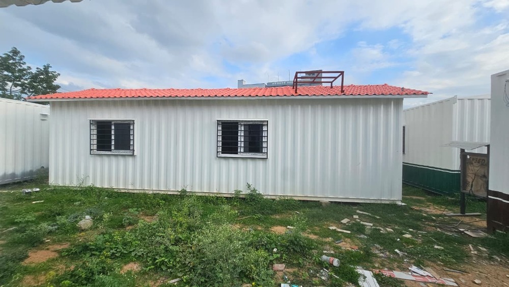 30x10 home cabin