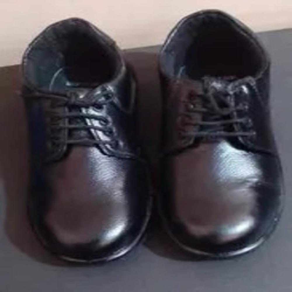 Medium Ankle Safety Shoes - Kankor Leather, Different Sizes Available, Black Lace Shoes For Men | Stylish And Durable Footwear