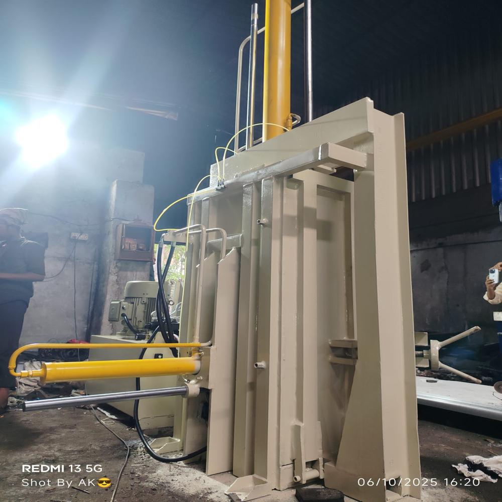 50 Ton Plastic Baling Press