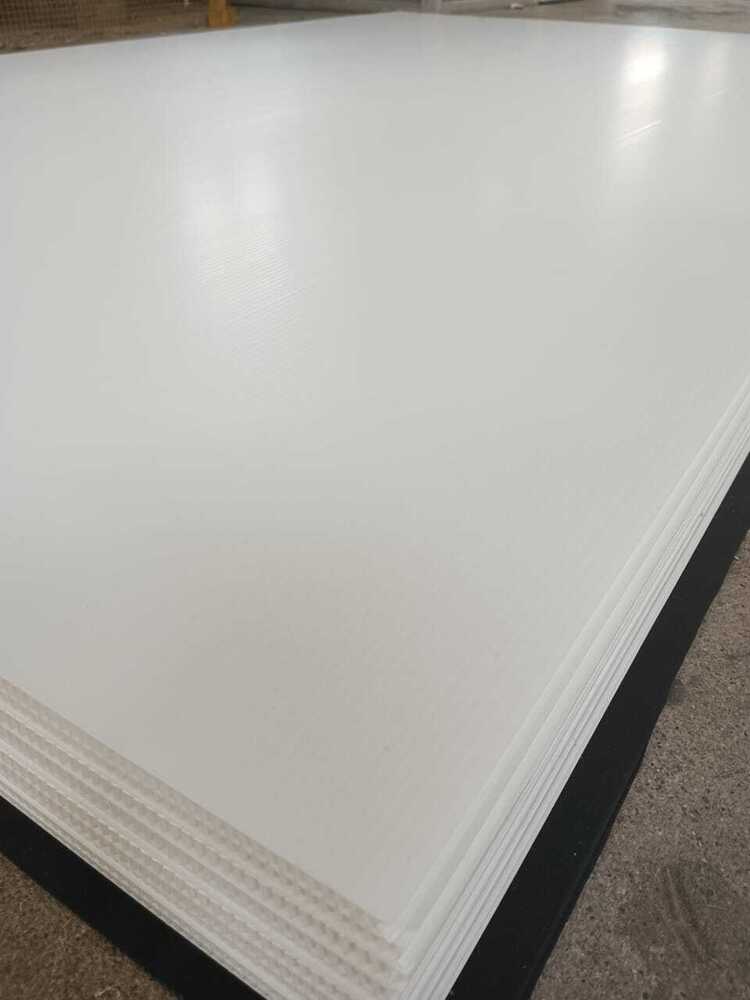 Pp Corrugated Sheet Factory - Color: White