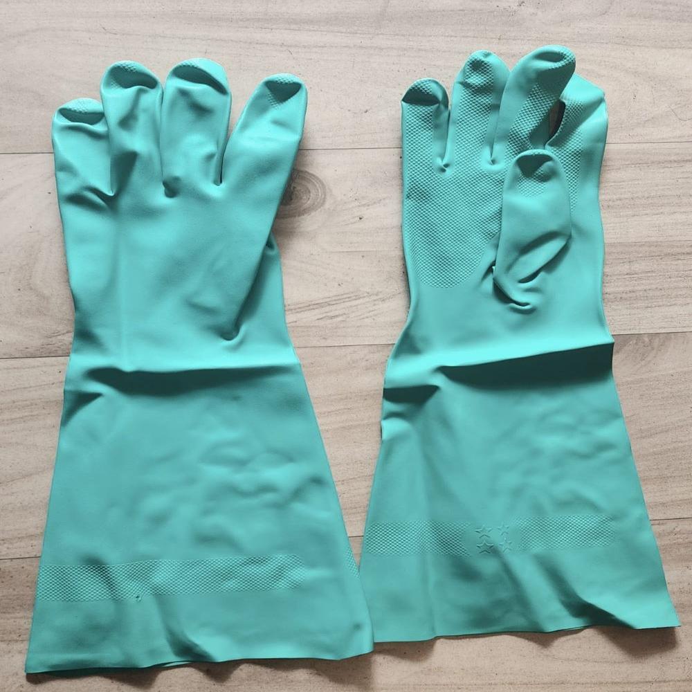 Nitrile Rubber Green Hand Gloves 18