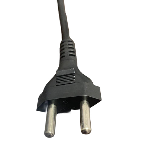 Power Cord - Color: Black
