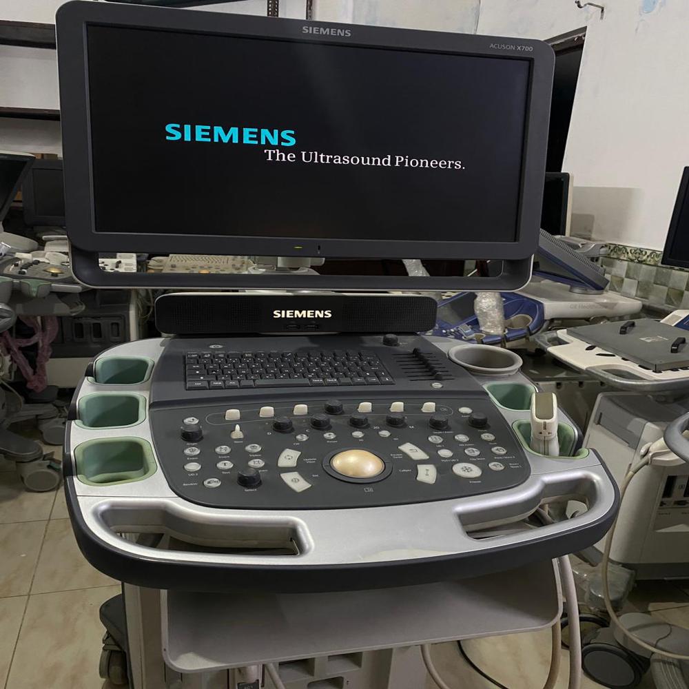 Siemens X700 Ultrasound Machine
