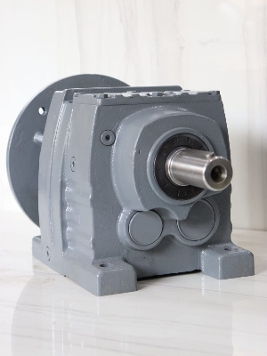Inline Helical Gearbox - Processing Type: Die Casting