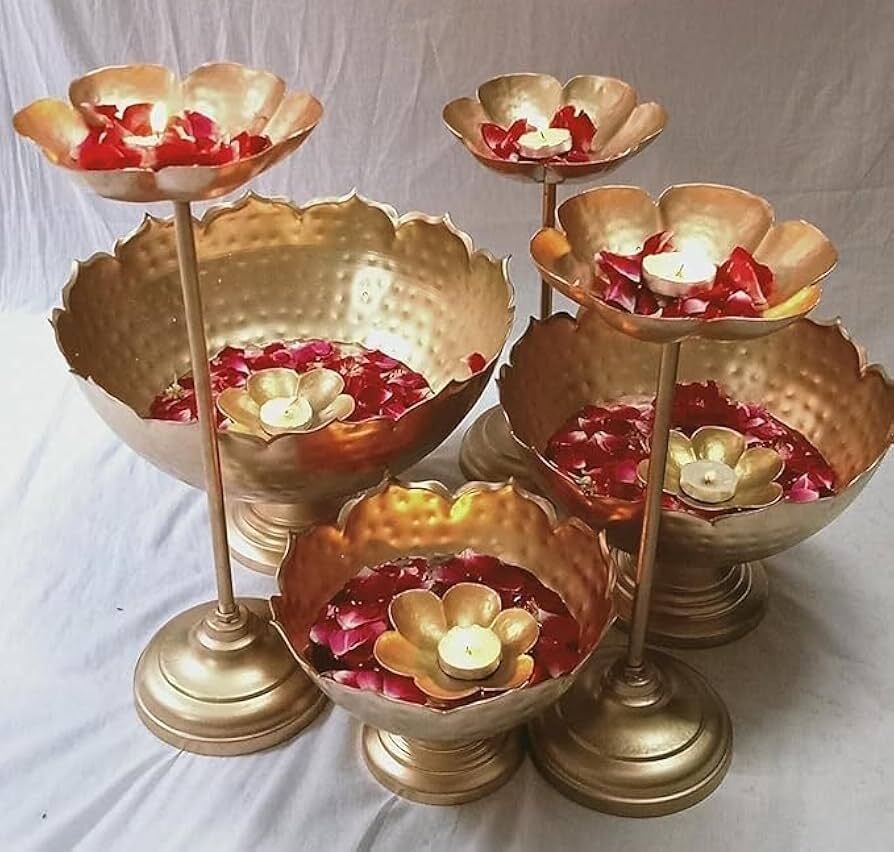 Gold Taj Bowl Urli Set of 3