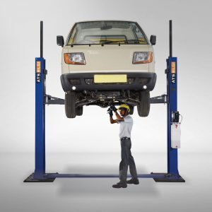 HYDRAULIC TWO POST LIFT  WITH BASE