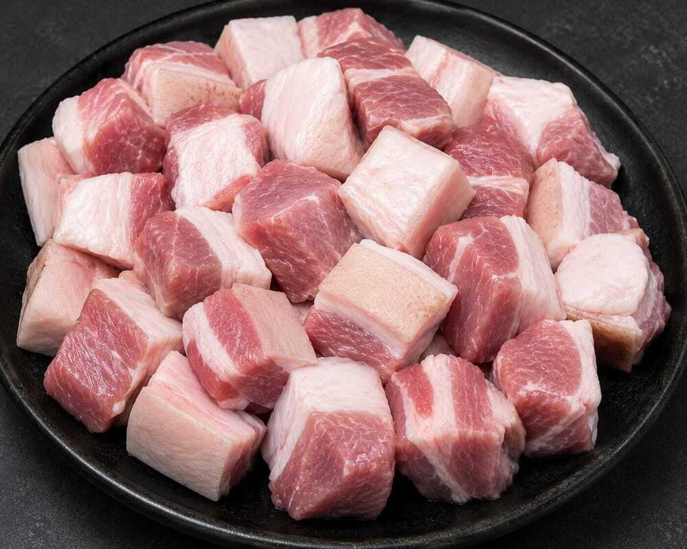 pork cubes with fat