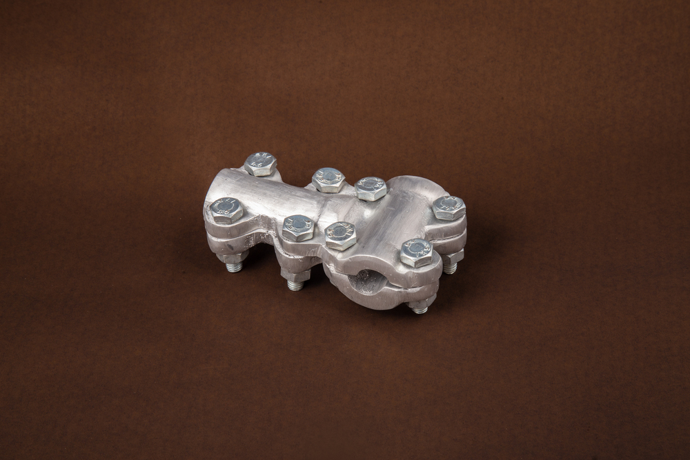 11 Bolted Type T Connector for 0.2 Conductor