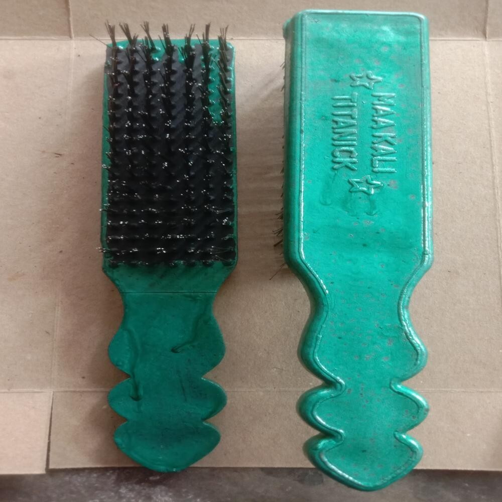 Pvc Wire Brushes - Bristle Color: Brass