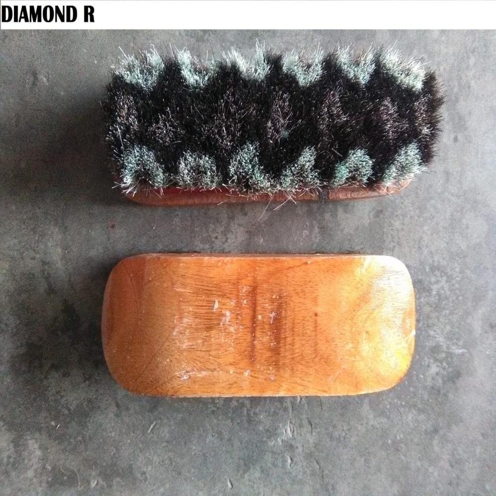 Wooden Shoes Brush - Color: Brown Black White