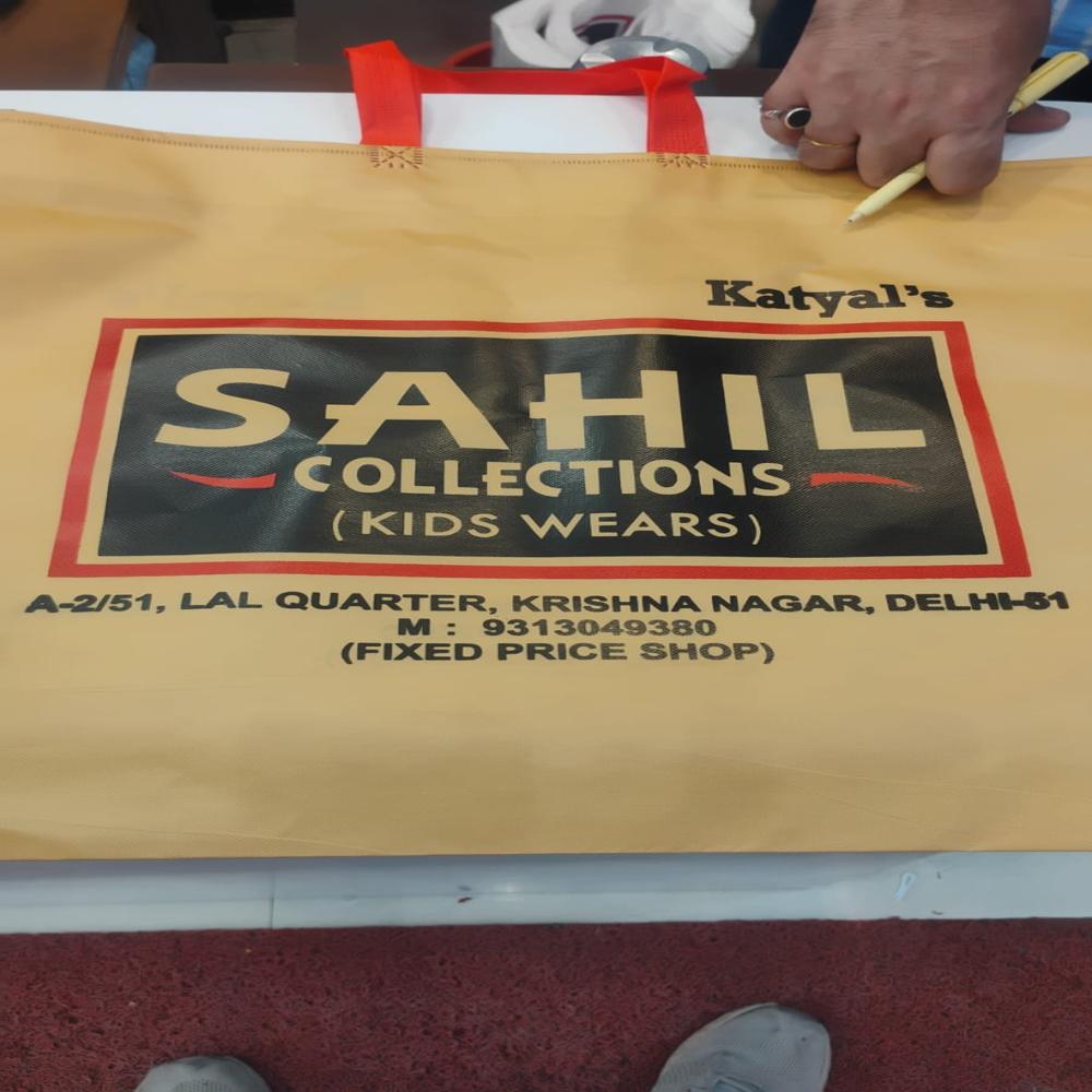 non woven and bopp bags