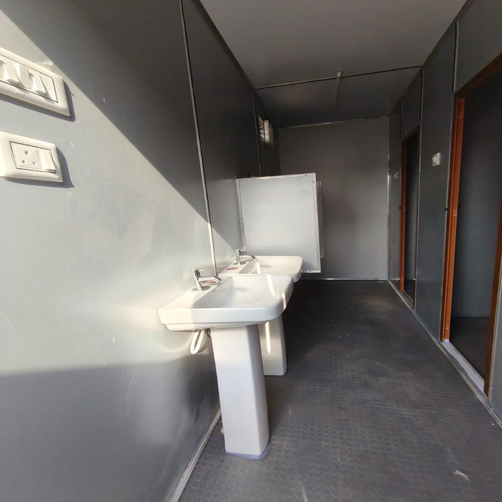 Toilet Block