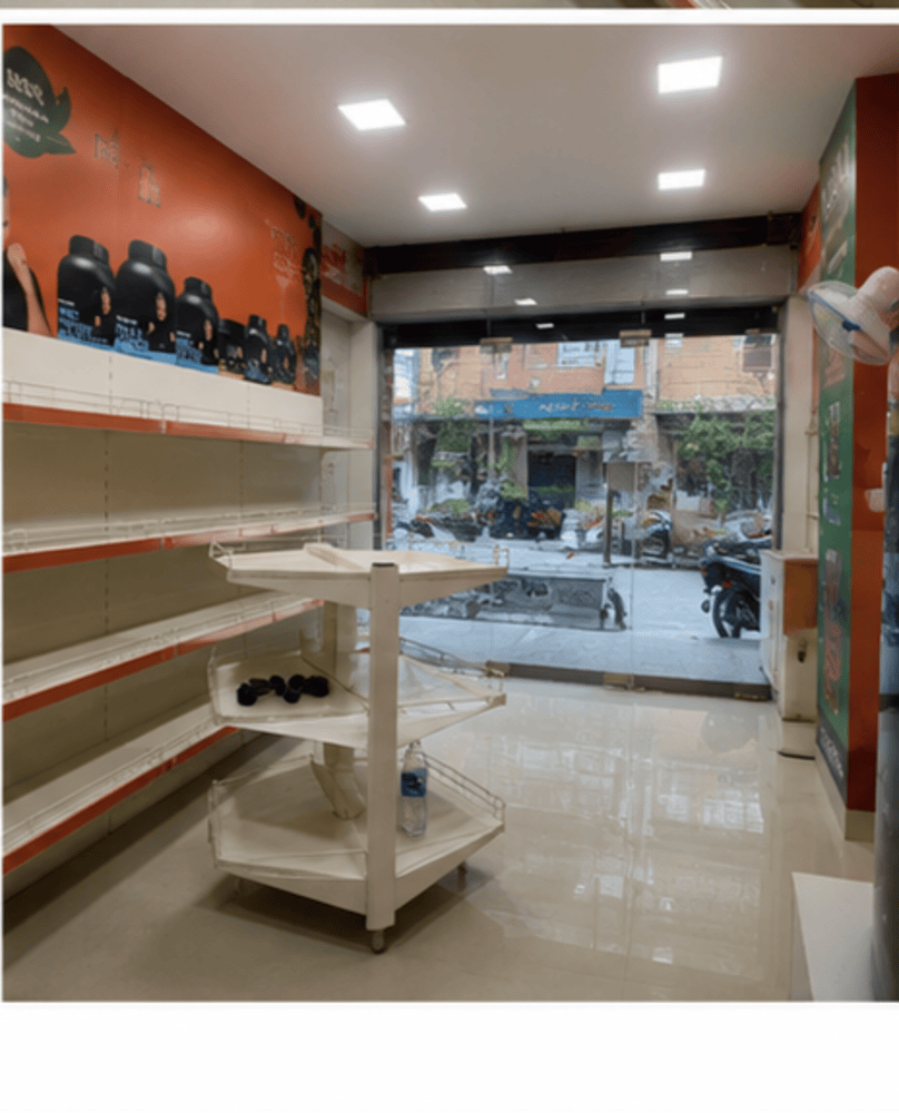 Pharmacy Rack - Color: White