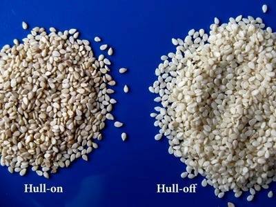 Food Grade White Black Sesame Seeds Hulled 99.95% Purity 45-52% Oil