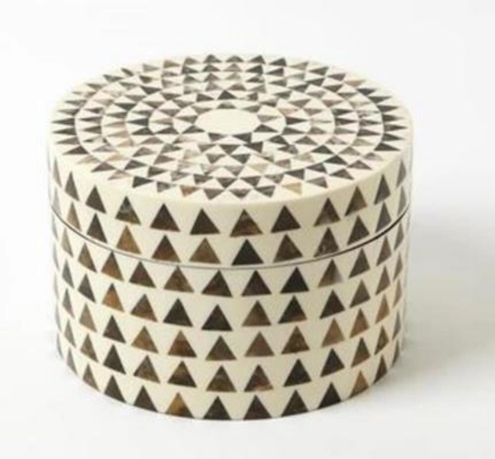 Arbx026 Triangle Pattern Round Inlay Box - Length: Approximately 10 Cm