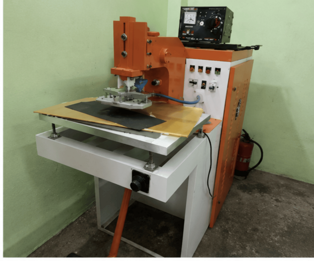 Leather Embossing Machine - Dimension (L*w*h): 52inch*24inch*36inch Inch (In)