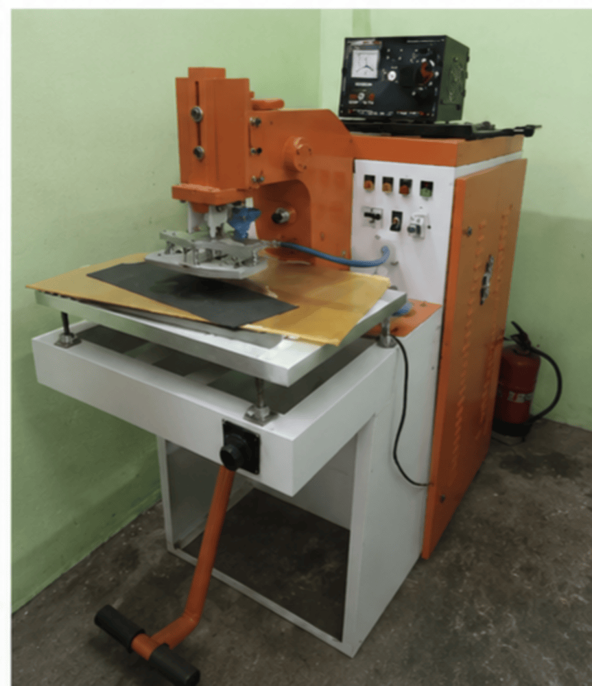 Leather Embossing Machine - Dimension (L*w*h): 52inch*24inch*36inch Inch (In)