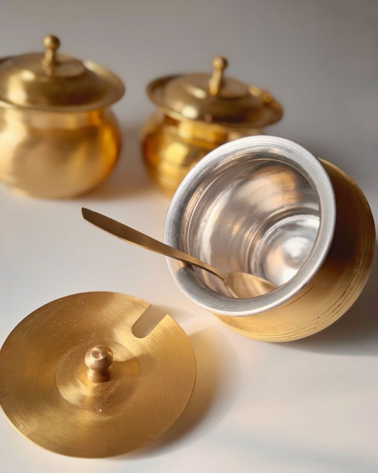 Brass Ghee Pot - Color: Metalic