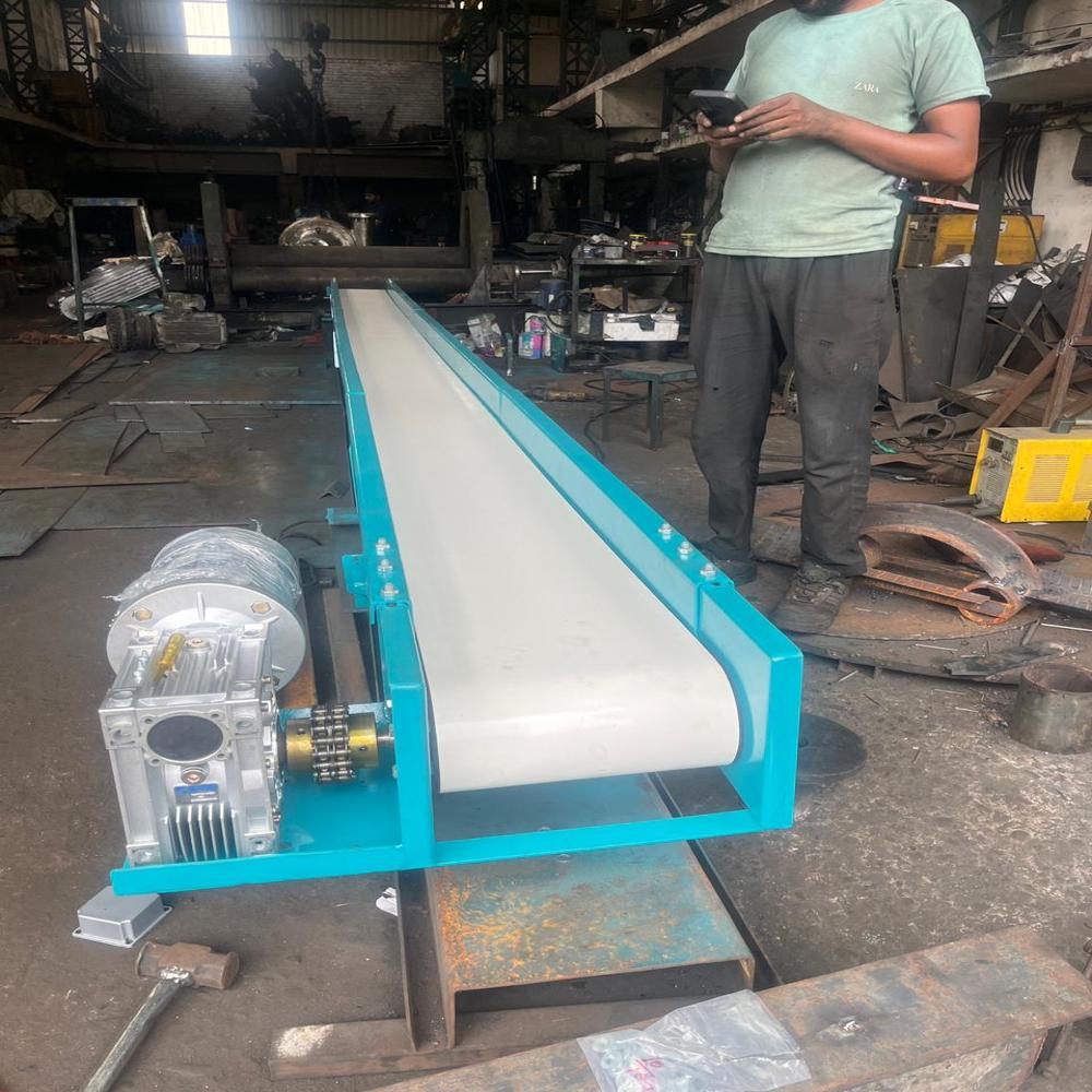 BELT CONVEYOR