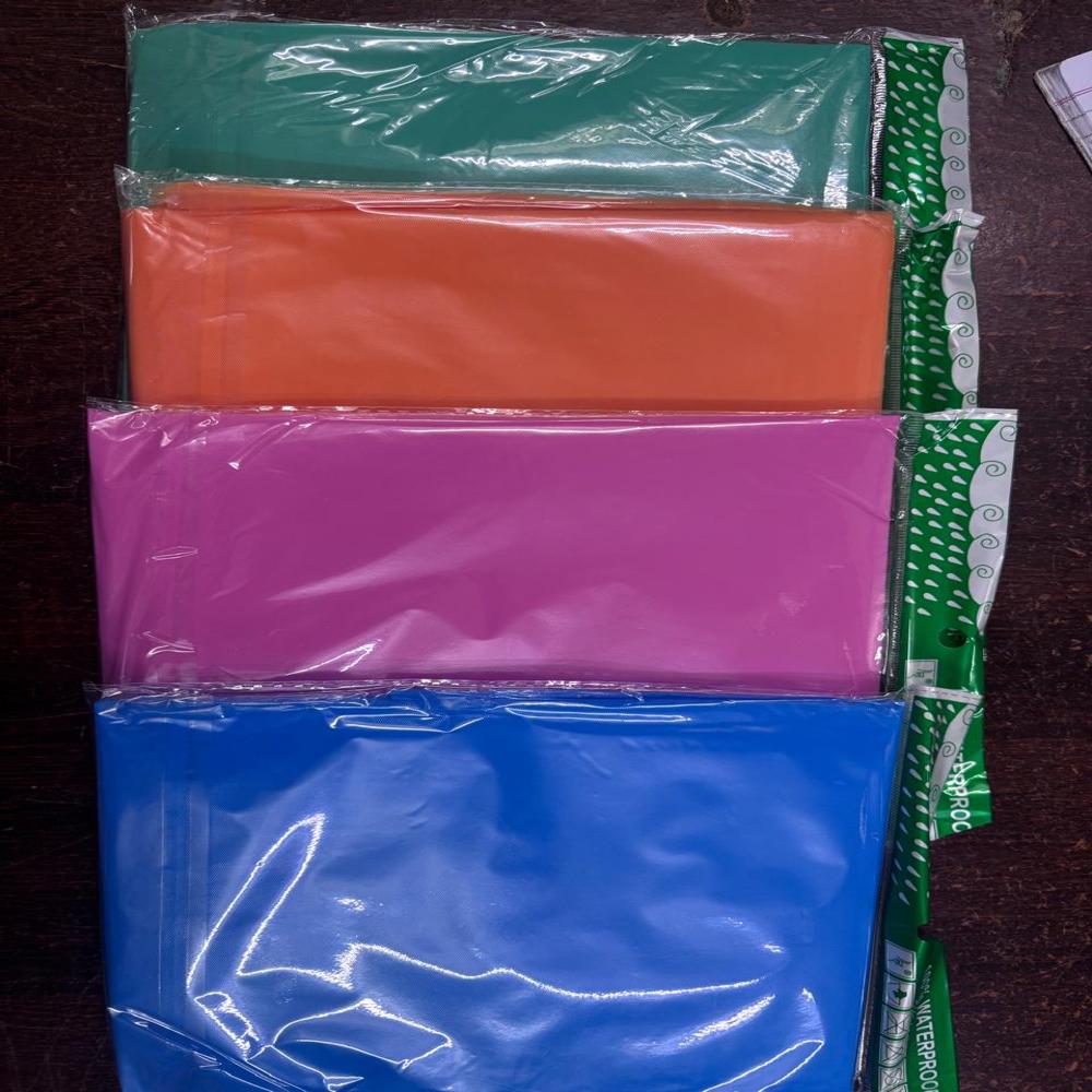 UNISEX FREE SIZE RAIN PONCHO