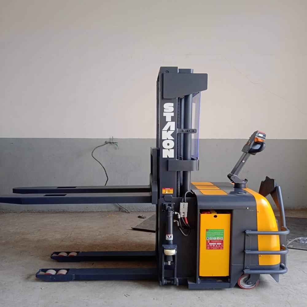 Standing Platform Full Electric Stacker