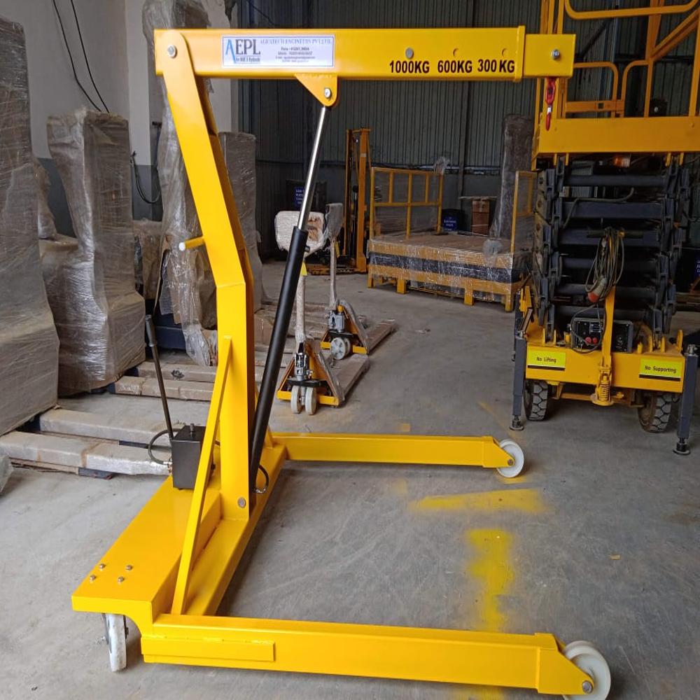 Manual Shop Floor Crane - Lifting Capacity: 2000  Kilograms (Kg)