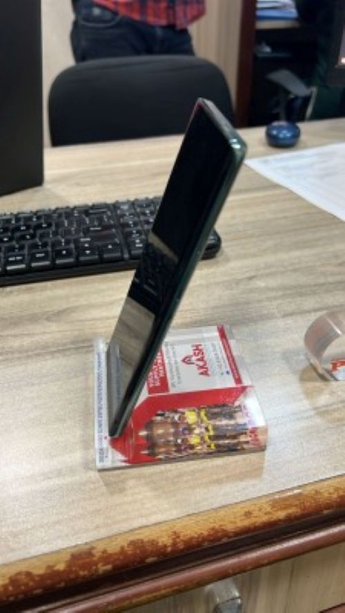 magnectic  frame with stand
