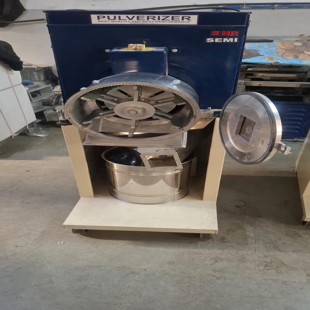 3HP Single Chamber MS Pulverizer - Mild Steel, 550x600x1200mm, Stainless Steel Hopper | Powder Coated, Movable, Low Noise, 2880 RPM