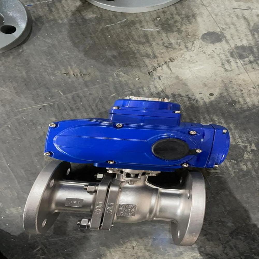 Motorized Ball Valve - Features: Automatic