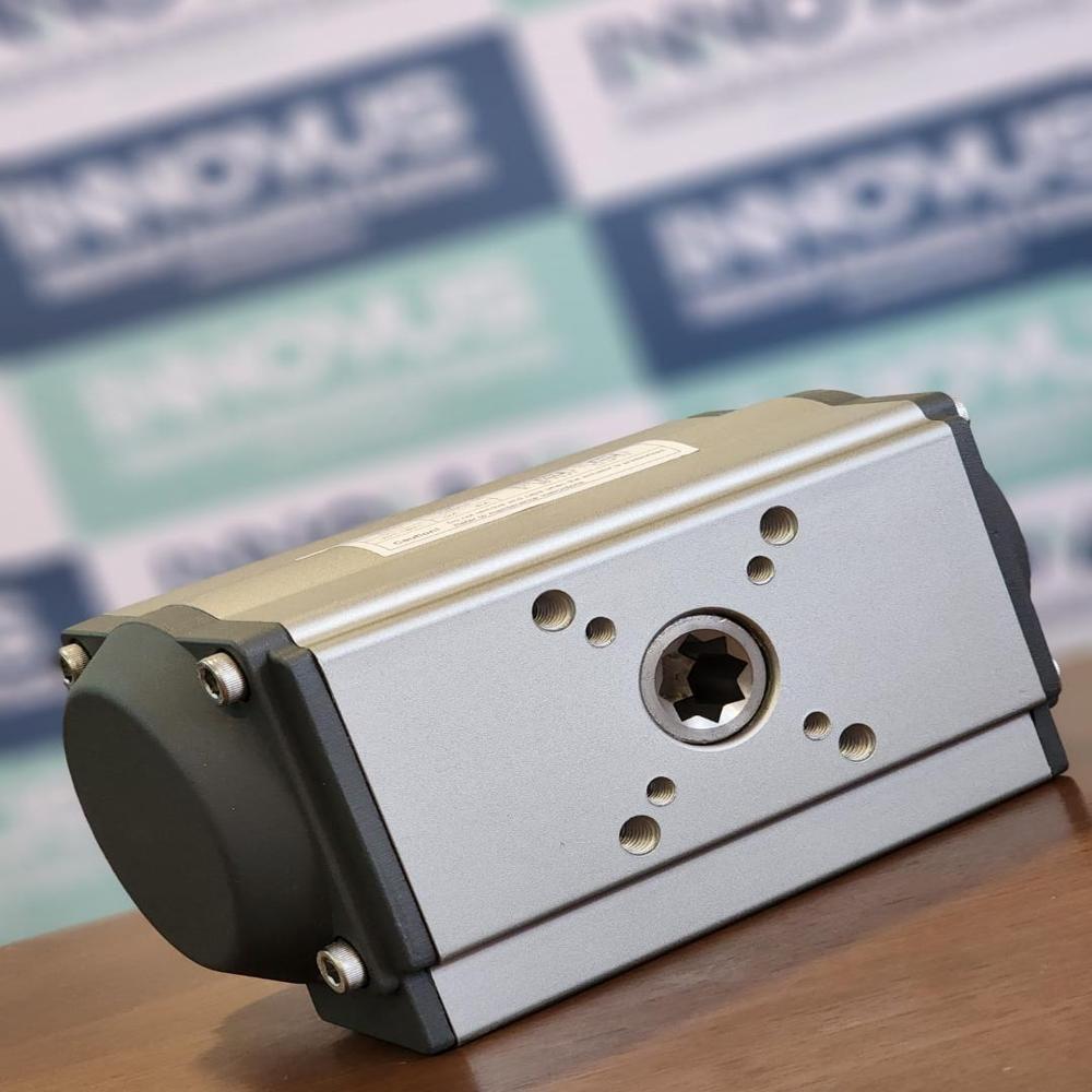 Pneumatic Rotary Actuator - Color: Silver