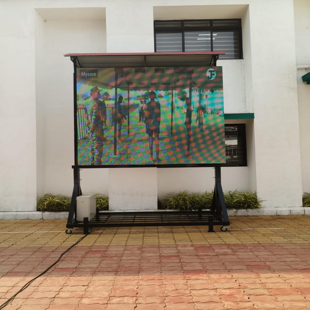Trolley Display System - Application Areas: Corporate Offices & Boardrooms Conference & Meeting Rooms Educational Institutions & Training Centers Trade Shows & Exhibition Booths