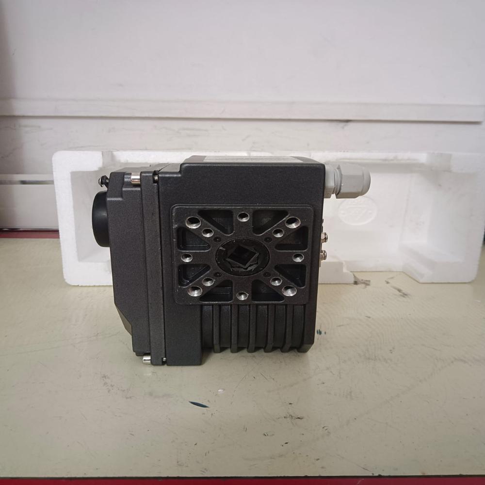 Electric Rotary Actuators - Color: Blue