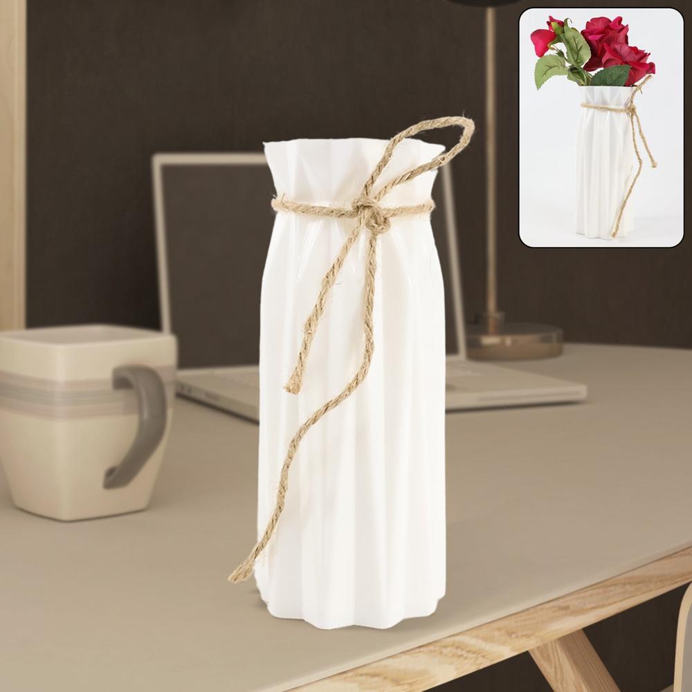 Plastic Vase / Pot - Elegant Design-ideal Gift For Friends And Family (1 Pc) - Application: As Per Product Requirement