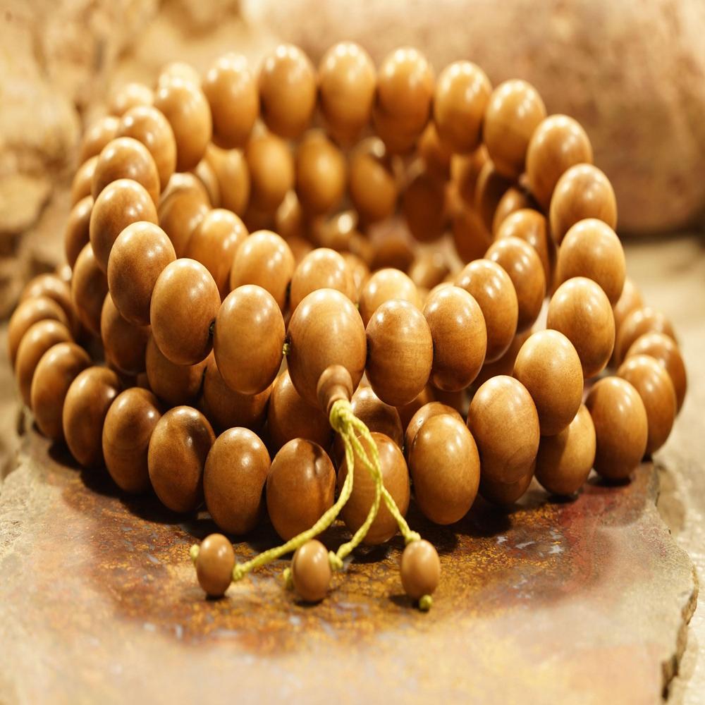 Fine Mysore Sandalwood Necklace