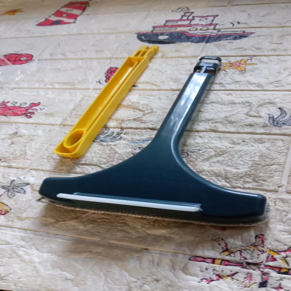 2-in-1 Mesh Cleaning Brush & Wiper with Extended Handle Window Cleaner (1 Pc)