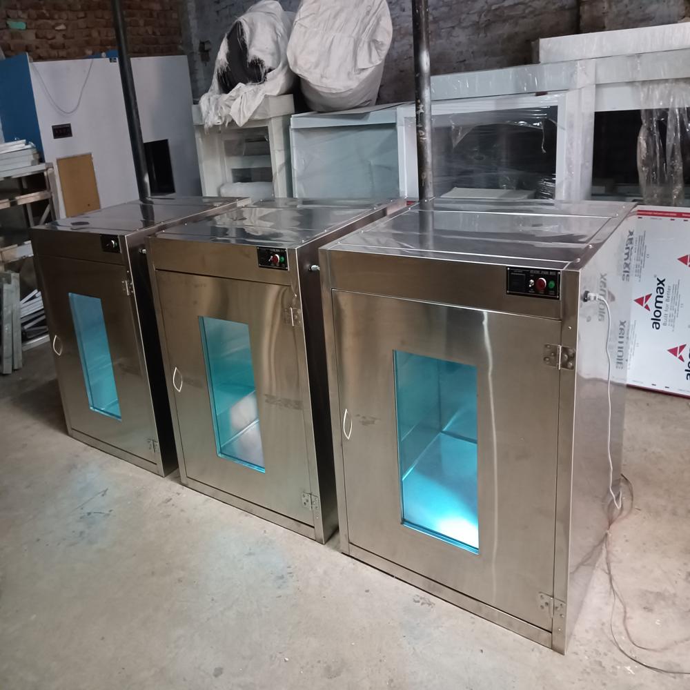 Hatch Box - Application: Safe Material Transfer For Cleanroom Environments